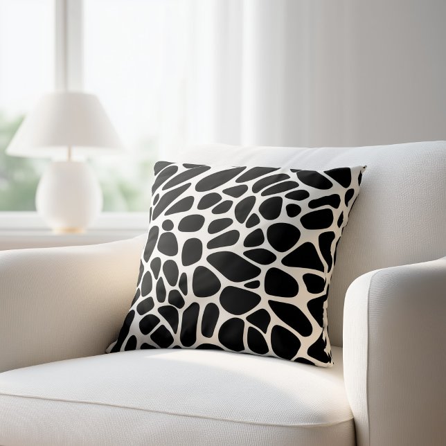 Abstract Black and White Cushion (Creator Uploaded)