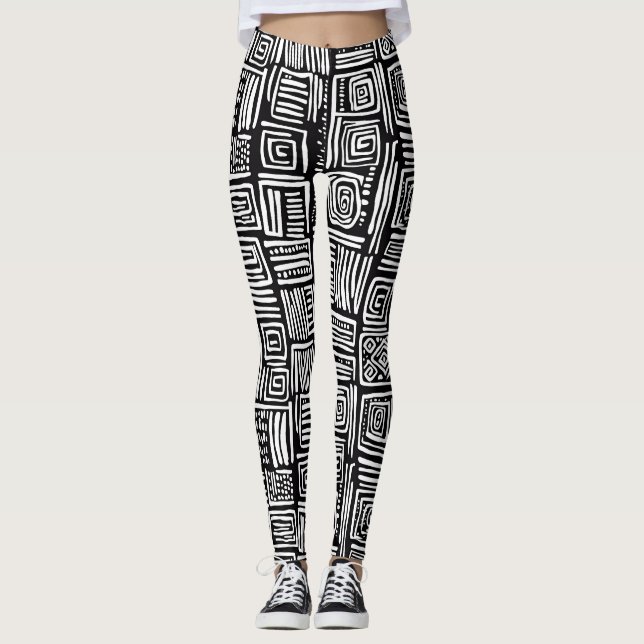 Abstract Black and White Geometric Line Pattern 2 Leggings (Front)