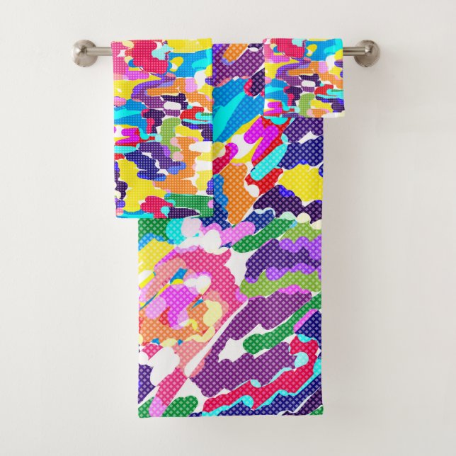 Abstract bright multicolored bath towel set (Insitu)