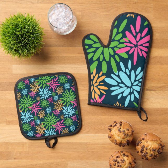 Abstract Colourful Fireworks Flowers Oven Mitt & Pot Holder Set (Top Down)