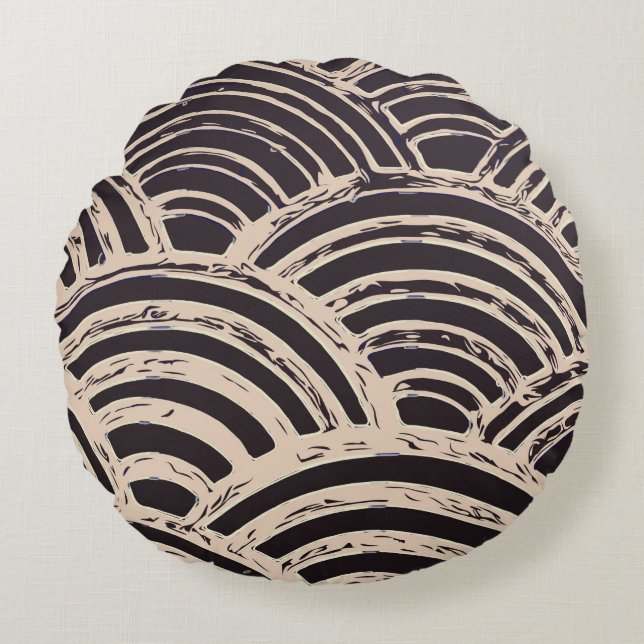 Abstract curvy pattern in black and cream round cushion (Front)