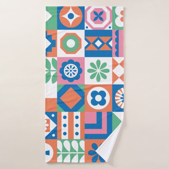 Abstract Floral Scandinavian Folk Pattern Bath Towel (Bath Towel)