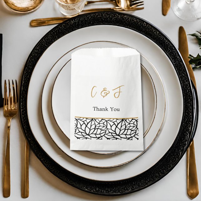 Abstract Foliage Pattern Border Favour Bag (Abstract Foliage Pattern Border Favor Bag)