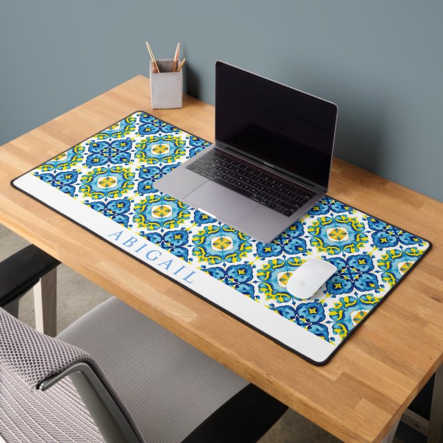Abstract geometric Mediterranean tile pattern      Desk Mat (Office 2)