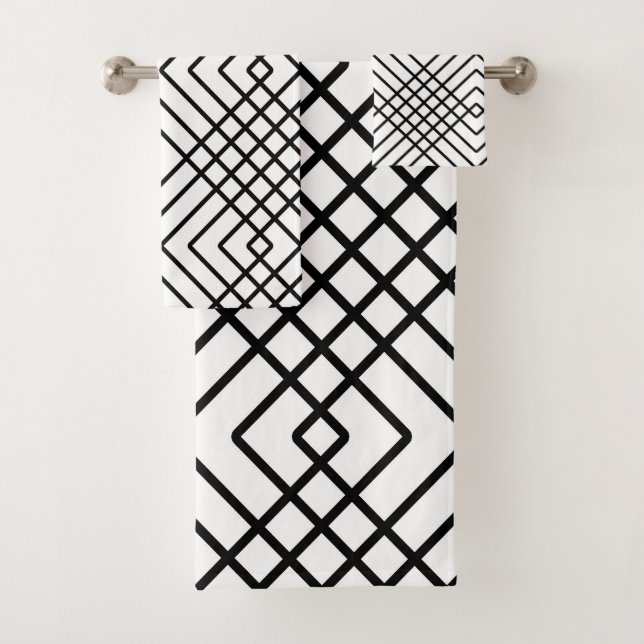 Abstract geometric pattern - black and white. bath towel set (Insitu)
