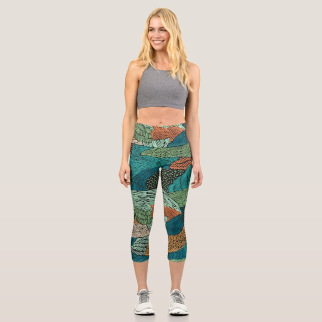 Abstract Grunge: Seamless Pattern Design. Capri Leggings (Front)