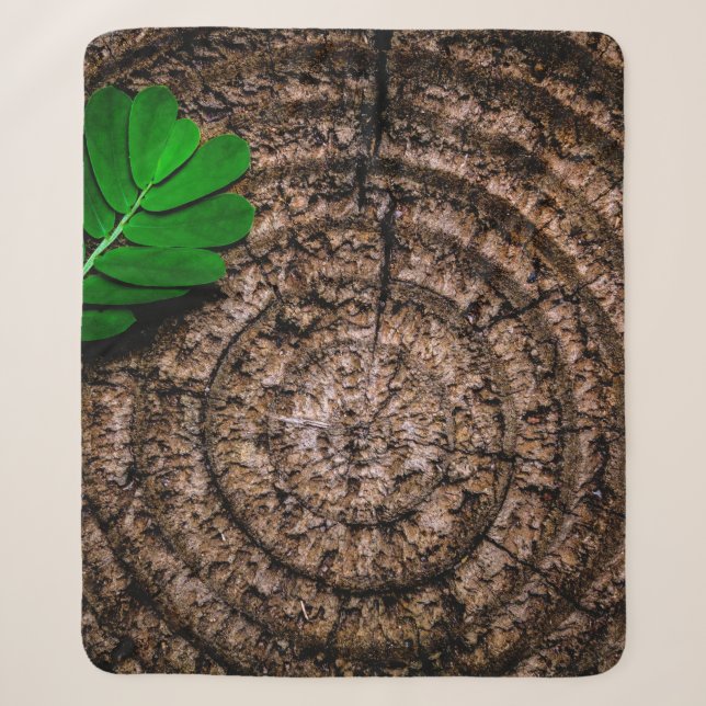 Abstract leaf tree stump green sherpa blanket (Front)