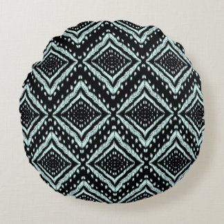 Abstract Line, Beautiful, Ikat seamless pattern, B Round Cushion
