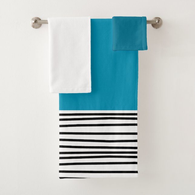 Abstract Lines  Bath Towel Set (Insitu)