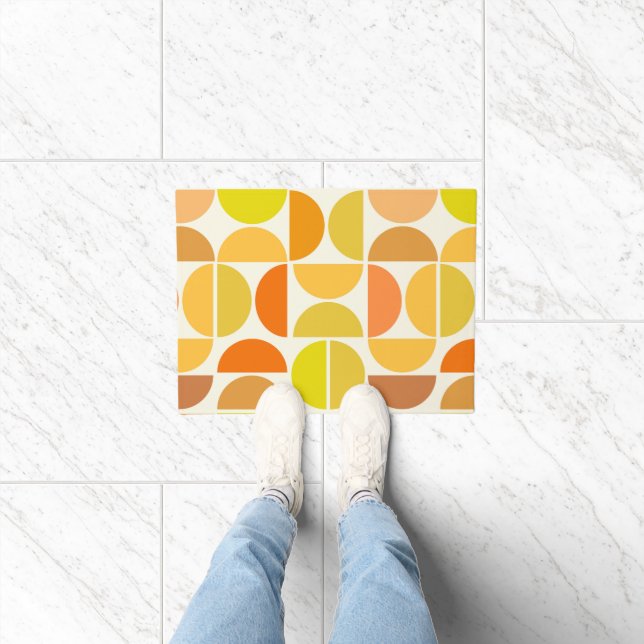 Abstract Mid Century Modern Circles Orange Yellow  Doormat (Indoor)