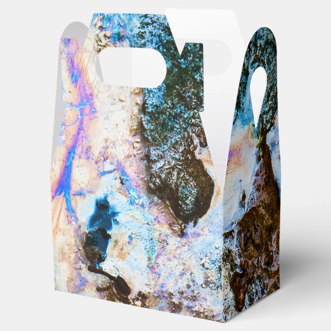 abstract nature still water favour box (Opened)