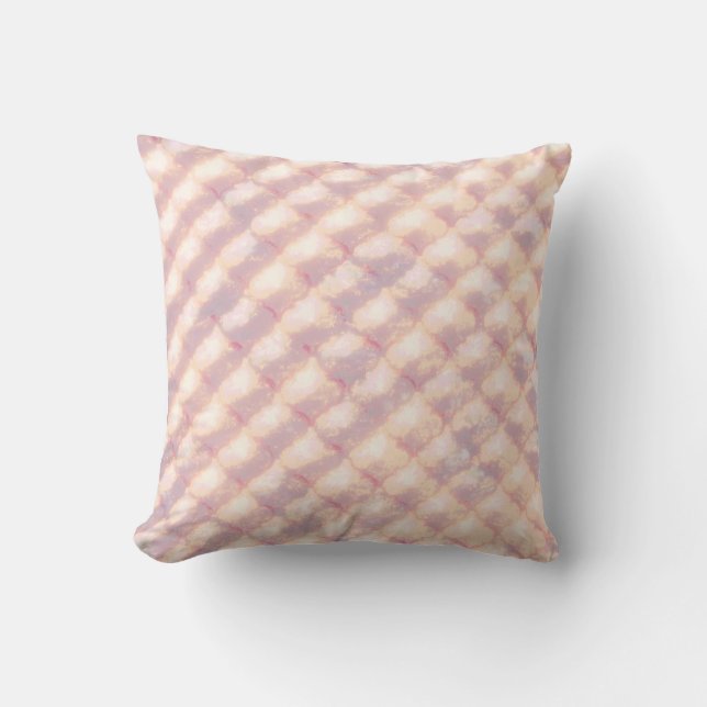 Abstract pastel glowing quatrefoil pattern cushion (Front)