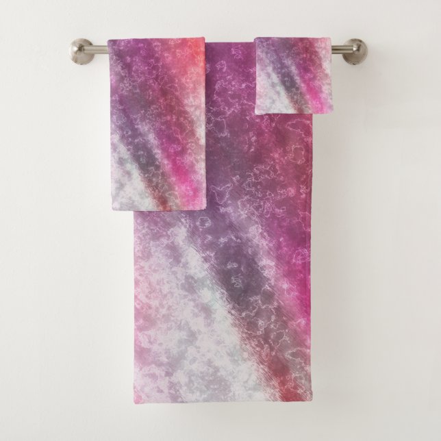 Abstract pattern bath towel set (Insitu)