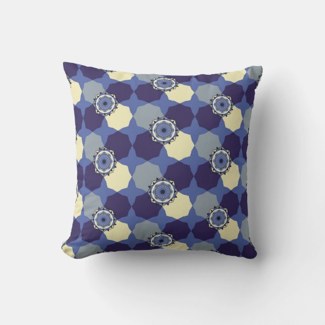 Abstract pattern with classic Arabic elementsabstr Cushion (Front)