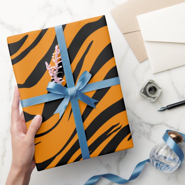 Abstract Predator Skin Camo Art: Adventure design Wrapping Paper (Gifting)