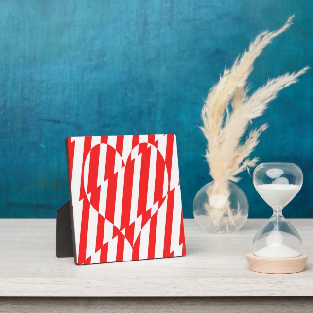 Abstract Red n White Stripes Valentine Heart Plaque (Insitu)