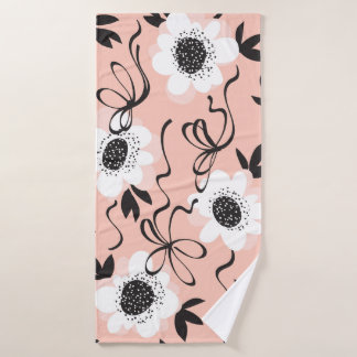Abstract roses, pale colours, vintage pattern. bath towel
