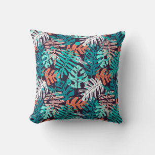 Abstract seamless tropical leaves pattern. Creativ Cushion