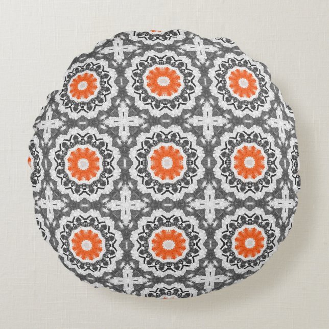 Abstract Silver: Geometric Seamless Design. Round Cushion (Front)