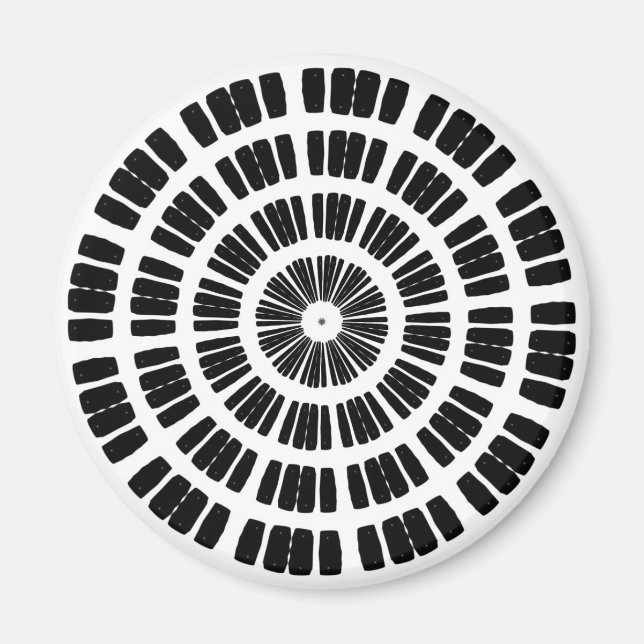 abstract spider web concentric pattern magnet (Front)