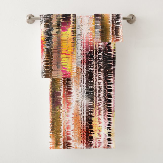 Abstract striped of showy sliced paper bath towel set (Insitu)