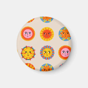 Abstract suns: ethnic seamless pattern. magnet