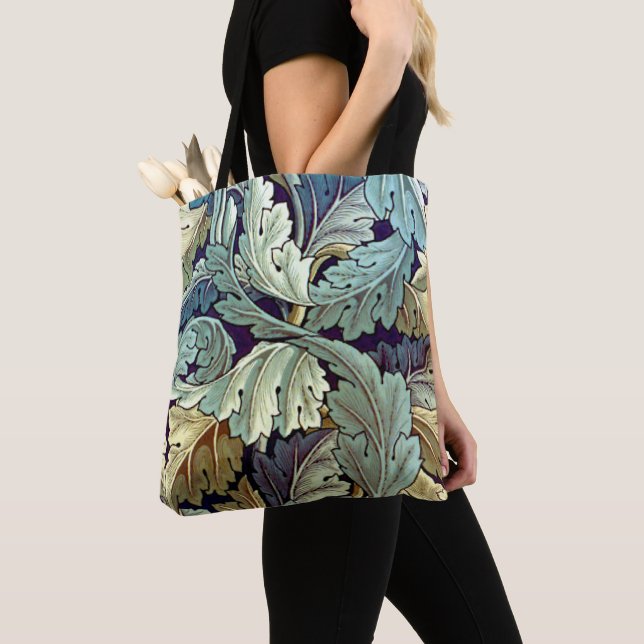 Acanthus Tote Bag (Close Up)