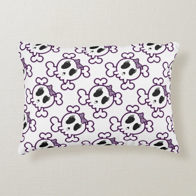 Accent Pillow/Skull Decorative Cushion (Front)