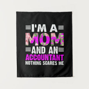 Accountant Gift   I Am A Mum And An Accountant Tapestry