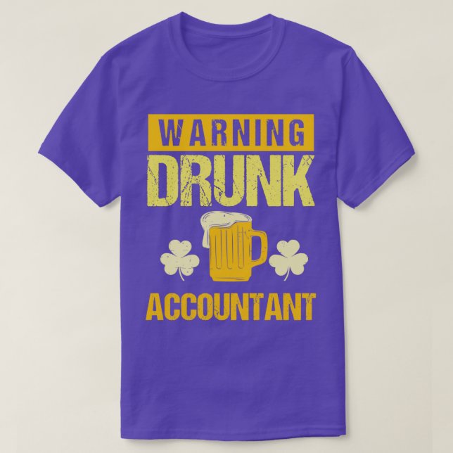 Accountant St Patricks Day 2019 Funny Slogan Novel T-Shirt (Design Front)