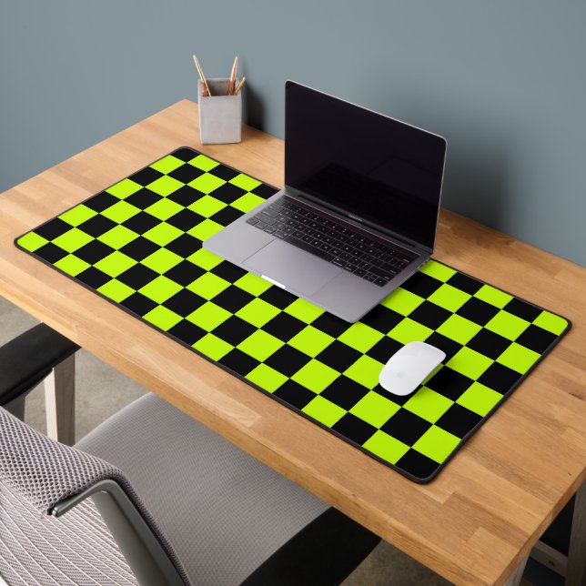 Acid green black checkerboard pattern desk mat (Office 2)