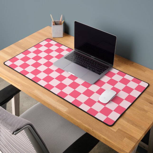 Acid green black chequerboard pattern desk mat (Office 2)
