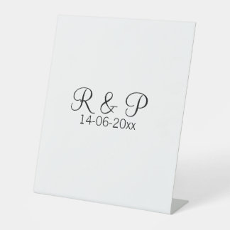 Add couple name monogram add date year wedding rom pedestal sign