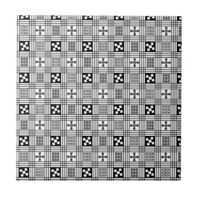 Adindra Black and white textile Tile (Front)