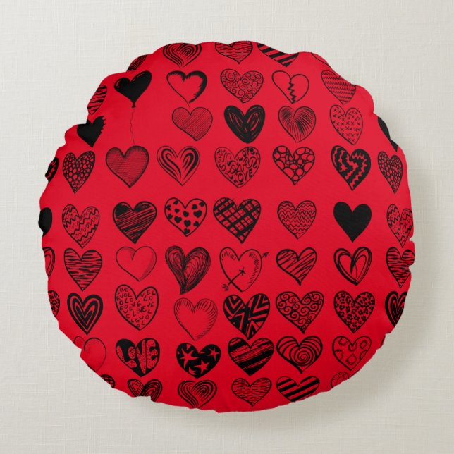 Adorable Black Heart Scribble Drawing Round Cushion (Front)
