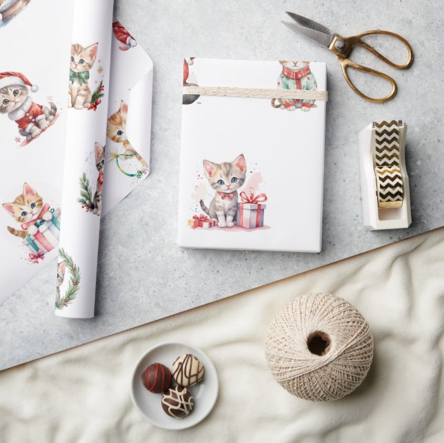 Adorable Christmas Kittens Wrapping Paper (Crafts)