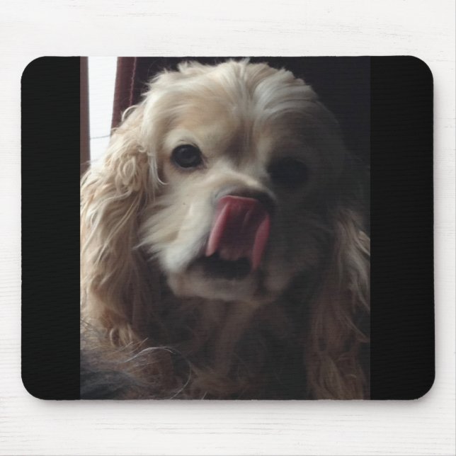 ADORABLE COCKER SPANIEL SENDS KISS MOUSEPAD (Front)