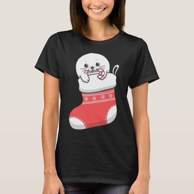 Adorable cute baby harp seal pup in Christmas stoc T-Shirt (Front)