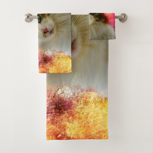 Adorable Cute Calico Cat Bath Towel Set (Insitu)