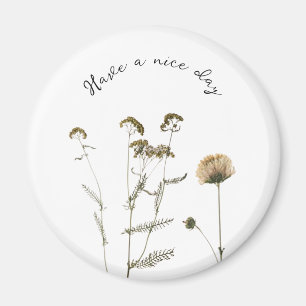 Adorable flowers with customisable text magnet
