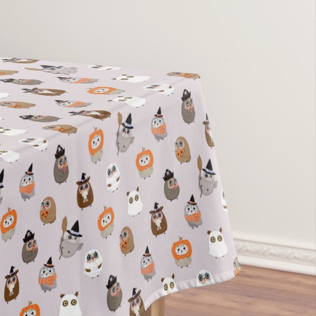 Adorable Halloween Owls Pattern Tablecloth (In Situ)