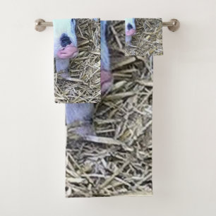 Adorable Piglet Bath Towel Set