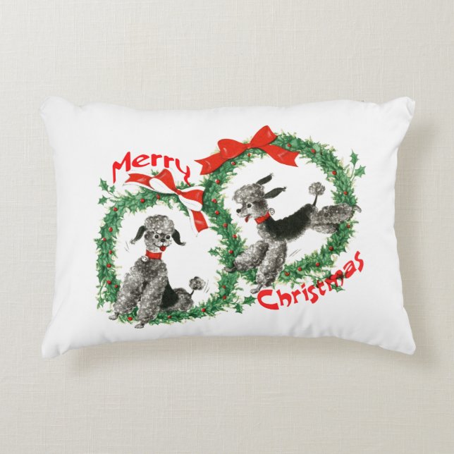 Adorable Retro Poodles Merry Christmas Wreath Decorative Cushion (Front)