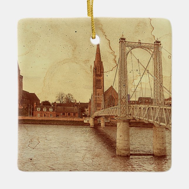 Adorno De Cerámica The Bouncy Bridge (Inverness -  Ceramic Ornament (Front)