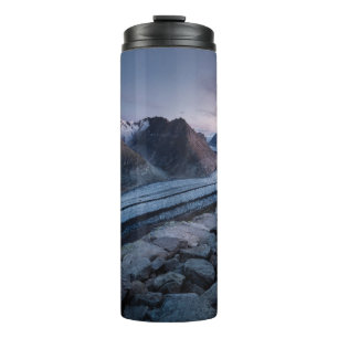 AERIAL PHOTOGRAPHY OF MOUNTAIN AND RIVER THERMAL TUMBLER