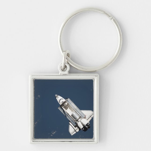 Aerial view of Space Shuttle Discovery 2 Key Ring (Front)