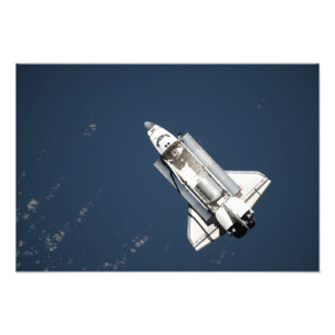 Aerial view of Space Shuttle Discovery 2 Photo Print