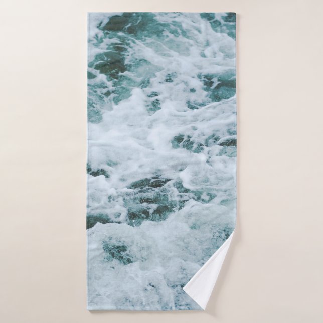 AERIAL VIEW PHOTOGRAPHY OF VOLCANO COVERED WITH FO BATH TOWEL (Bath Towel)