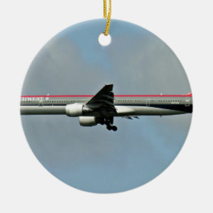 Aeroplane roar through the sky ceramic tree decoration