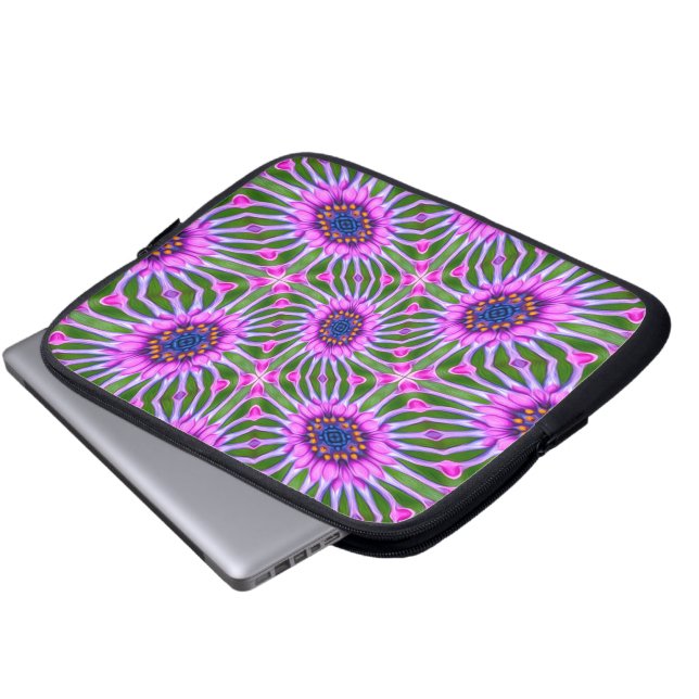 Aesthetic Daisy Pattern Laptop Sleeve (Front Bottom)